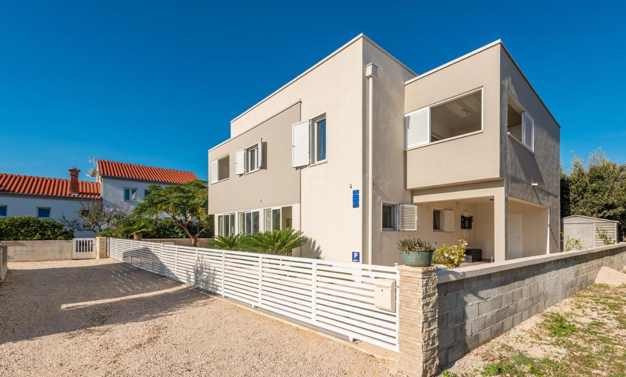 Hibiskus App1 Apartment Vir Exterior photo